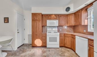 92 Fairway Ave, Belleville, NJ 07109