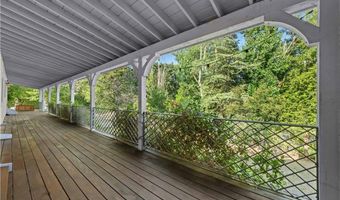5920 Colodny Dr, Agoura Hills, CA 91301