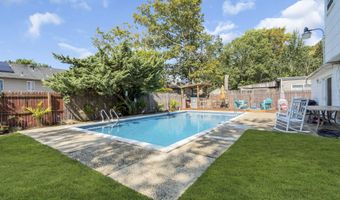 2 Lee Ct, Barnegat, NJ 08005