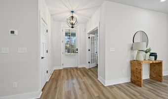 315 Lakefront Dr, Anderson, SC 29626