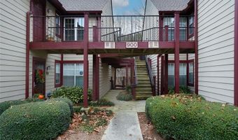 905 WENTWORTH Ct, Alpharetta, GA 30022