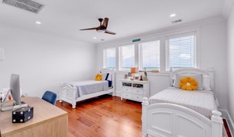 1490 N Beach Blvd, Bay St. Louis, MS 39520