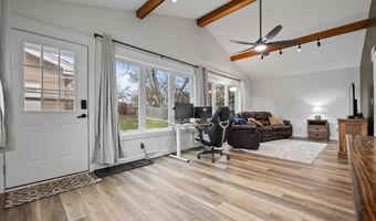 108 12th Ave SW, Altoona, IA 50009