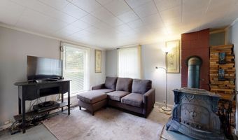 10 Picnic Hill Rd, Albany Twp., ME 04217