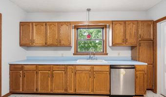 549 N Gilbert St, Ada, OH 45810
