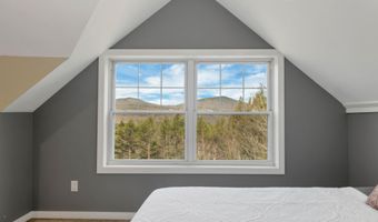 17 Croto Ln, Albany, NH 03818