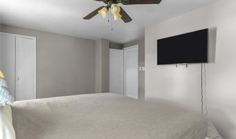 55 Homer St B, Newport, RI 02840