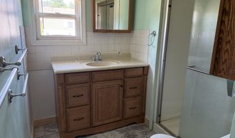 16 Autumn Dr, Belmont, NH 03220