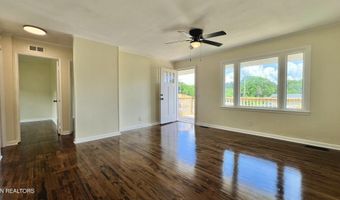 406 S Congress Pkwy, Athens, TN 37303