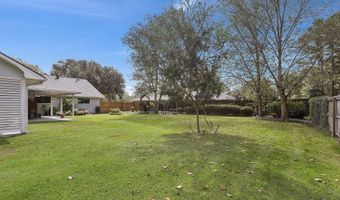 12409 Partridgewood Dr, Baker, LA 70714