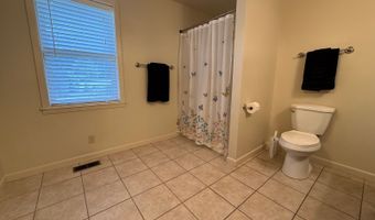 29 Mallory St, Batesville, AR 72501