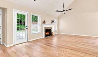 5527 Bridge Pointe Dr, Alpharetta, GA 30005