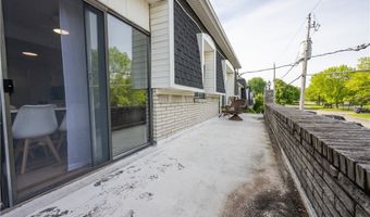132 Harrogate E, Amherst, NY 14221