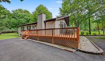 160 Ginsburg Cir, Albrightsville, PA 18210