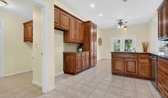 5614 Meadow Dr, Bartlesville, OK 74006