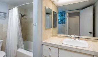 1001 Wilder Ave 902, Honolulu, HI 96822