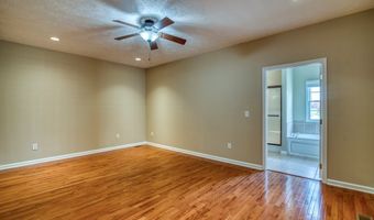 18525 Connie Sue Ct, Abingdon, VA 24211