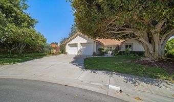 610 Creekside Ave, Oceanside, CA 92057