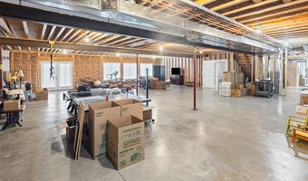 4715 Richland Woods Ct, Alton, IL 62002