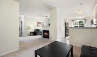 43890 HICKORY CORNER Ter 103, Ashburn, VA 20147
