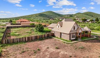 2005 Long Branch Dr, Alpine, TX 79830