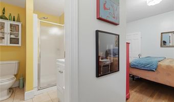 69 Roger Williams Ave, East Providence, RI 02916