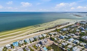 527 BAYVIEW Pl, Anna Maria, FL 34216