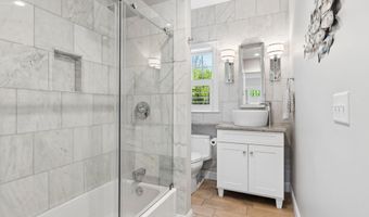 27 Ranger Ln, Arundel, ME 04046