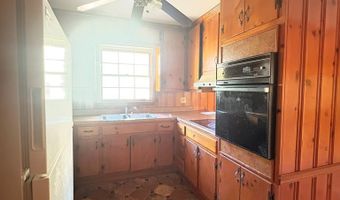 1907 HOMEWOOD Dr, Albany, GA 31707