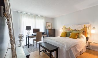 800 Bearses Way 5EC, Barnstable, MA 02601