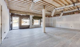 560 W Main St, Abingdon, VA 24210