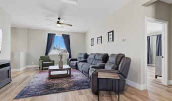 724 N Naples St, Henderson, NV 89015