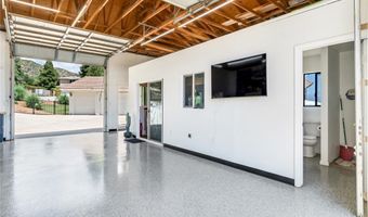 13288 Oak Crest Dr, Yucaipa, CA 92399