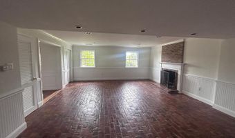 3653 38TH St N, Arlington, VA 22207