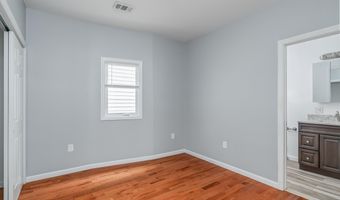 164 AVENUE B 2, Bayonne, NJ 07002