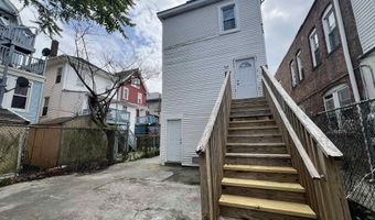 21 S Spray Ave, Atlantic City, NJ 08401