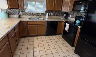 1706 S Seventeenth St, Artesia, NM 88210