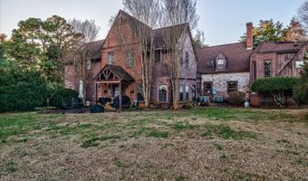 1670 Church St, Appomattox, VA 24522