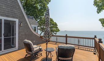 55 Shore Rd, Clinton, CT 06413