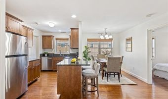 60 Bay Spring Ave A9, Barrington, RI 02806