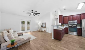 425 3RD St W, Baldwin, FL 32234
