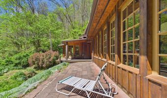 1000 Coon Fork Rd, Arnoldsburg, WV 25234