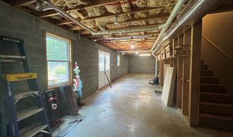 166 Dutch Ln, Appomattox, VA 24522