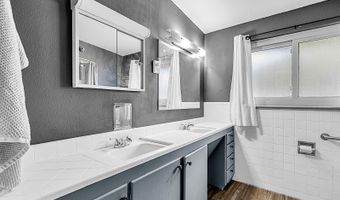 3117 DOUGLAS St, Cheyenne, WY 82009