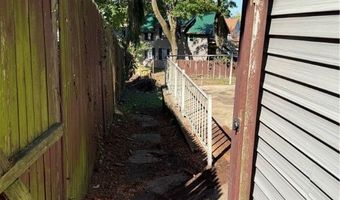 623 Bunker Hill Rd, Ashtabula, OH 44004