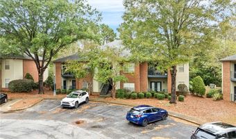 3297 S COLLEGE St, Auburn, AL 36830