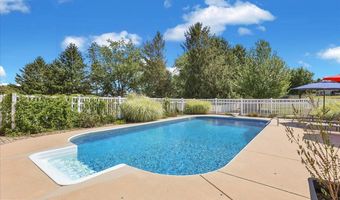 41 MICHELLE Way, Hanover, PA 17331