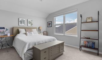 402 Henstride Ct, Ann Arbor, MI 48108