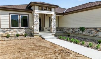 422 NE Lakota Dr, Adrian, MO 64720
