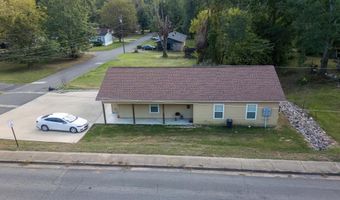 103 S 19th St, Arkadelphia, AR 71923